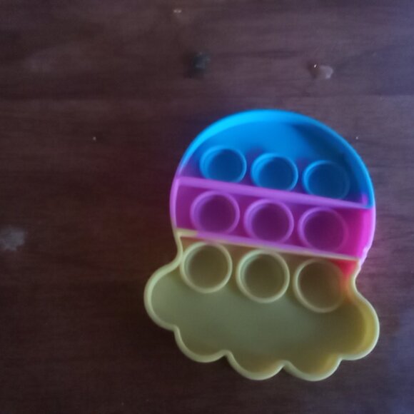 Pop its - Picture 3 of 6